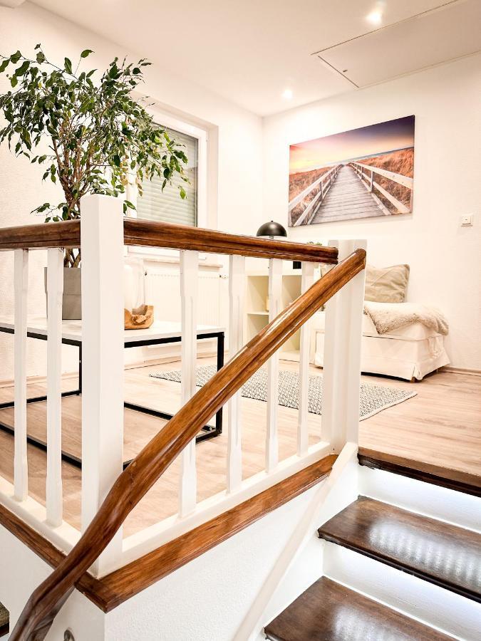 Schoenes Modernes Einfamilienhaus Fuer 1 Bis 6 Personen Rimpar Exterior foto