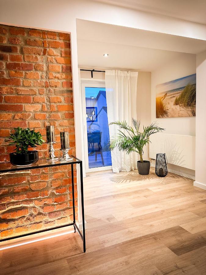 Schoenes Modernes Einfamilienhaus Fuer 1 Bis 6 Personen Rimpar Exterior foto